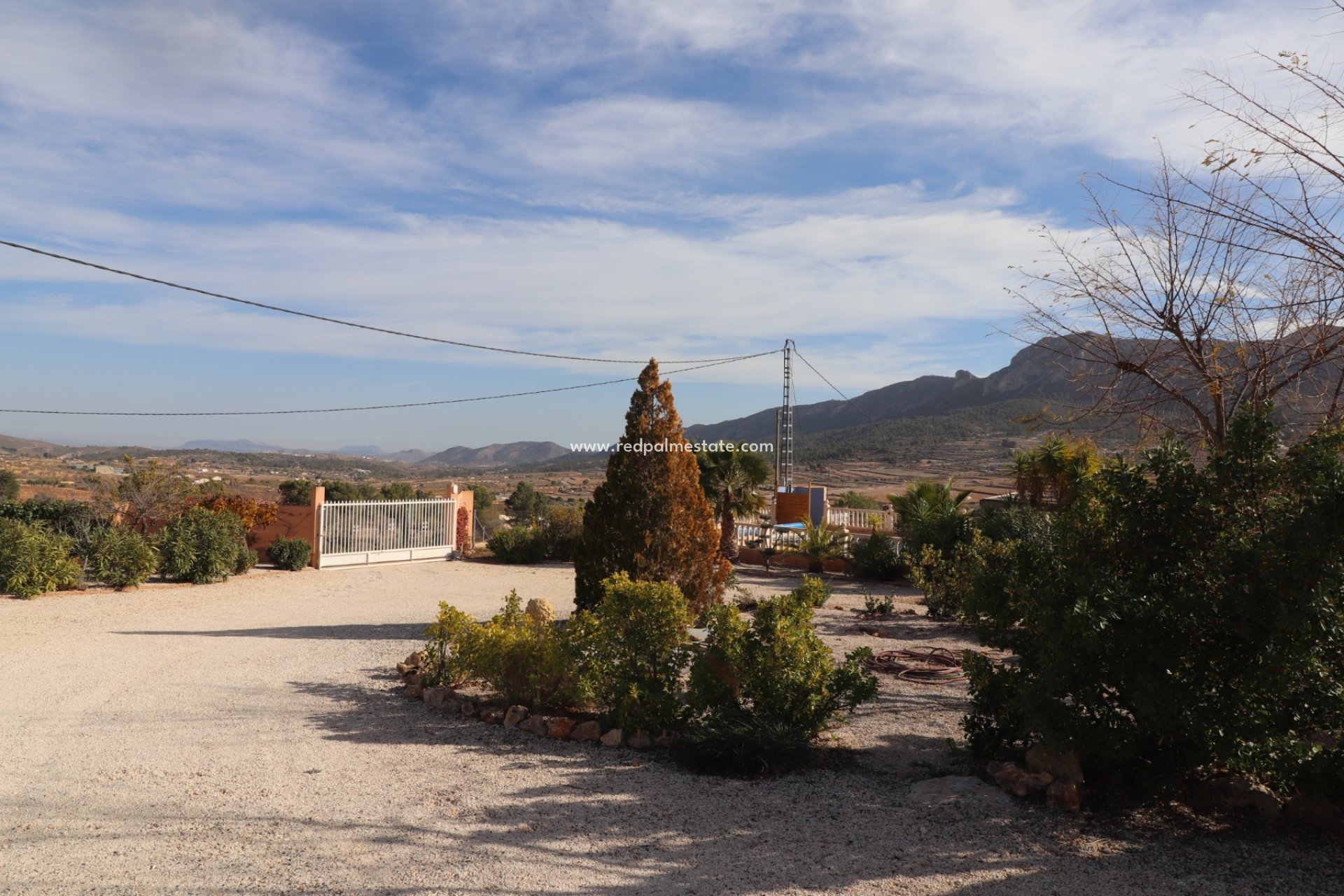 Videresalg - Villa -
La Romana - Inland