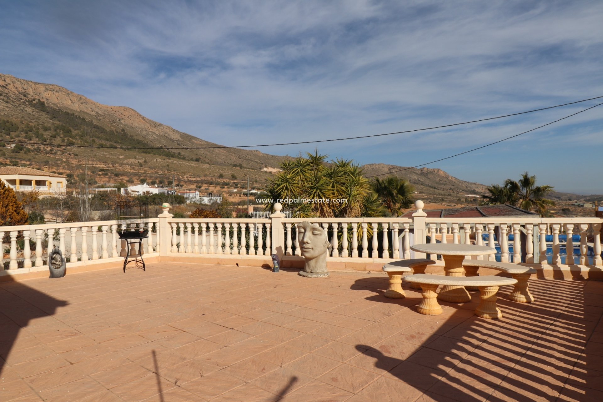 Videresalg - Villa -
La Romana - Inland