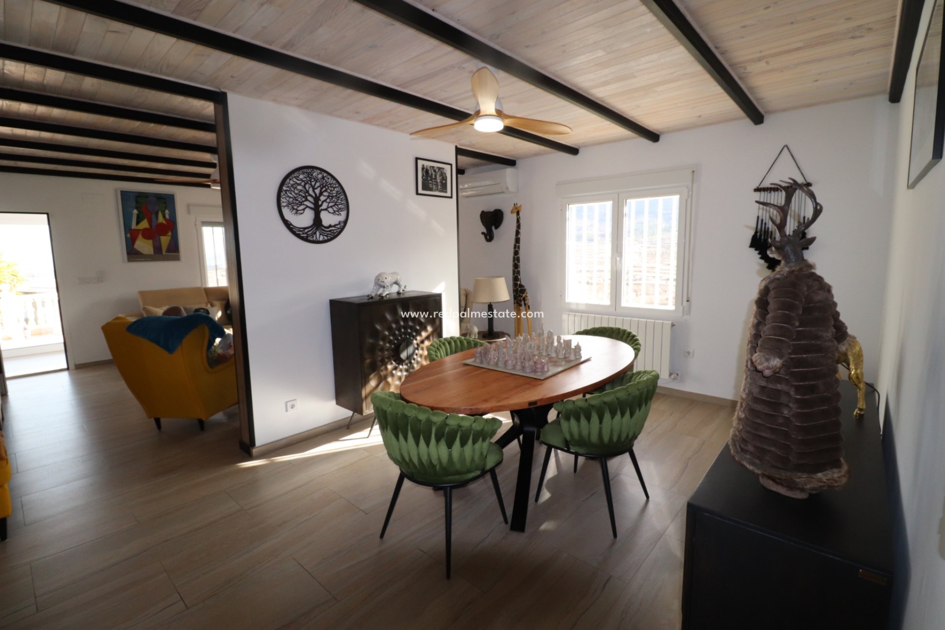 Videresalg - Villa -
La Romana - Inland