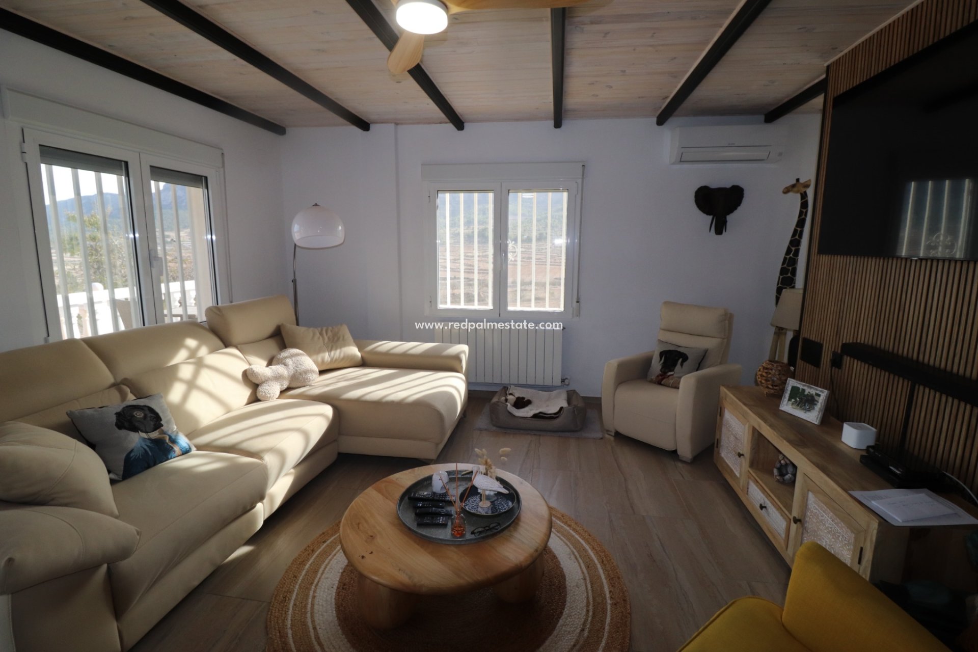 Videresalg - Villa -
La Romana - Inland