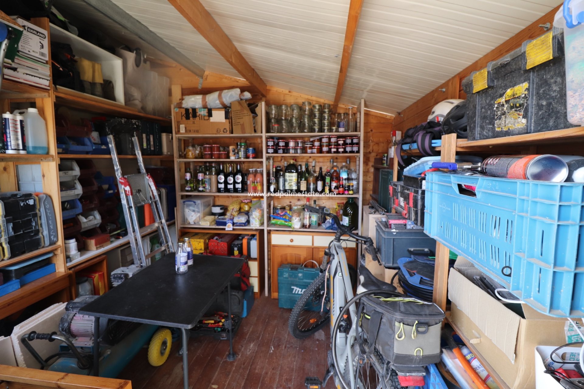 Videresalg - Villa -
La Romana - Inland