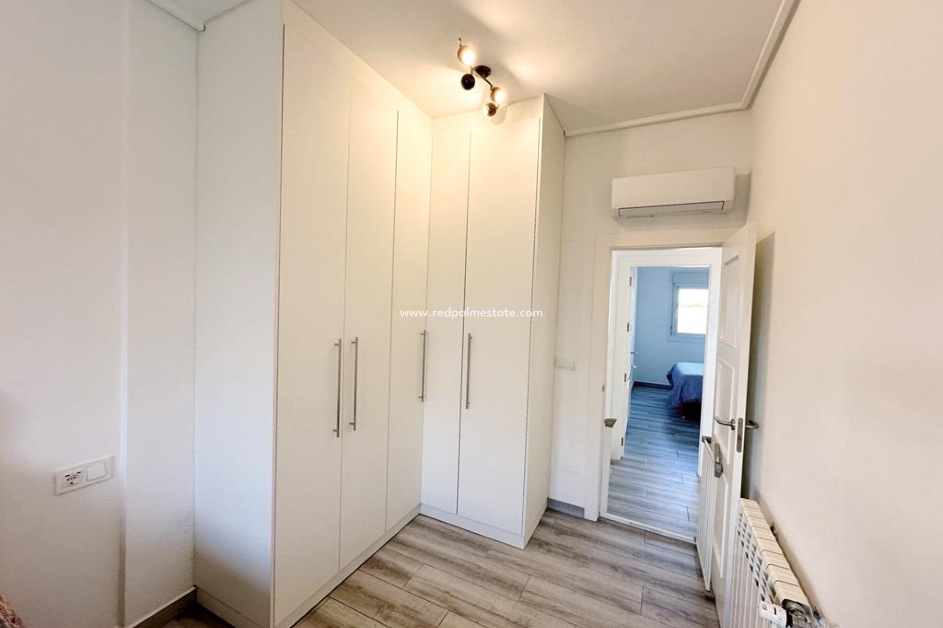 Videresalg - Villa -
La Torre Golf Resort - Inland