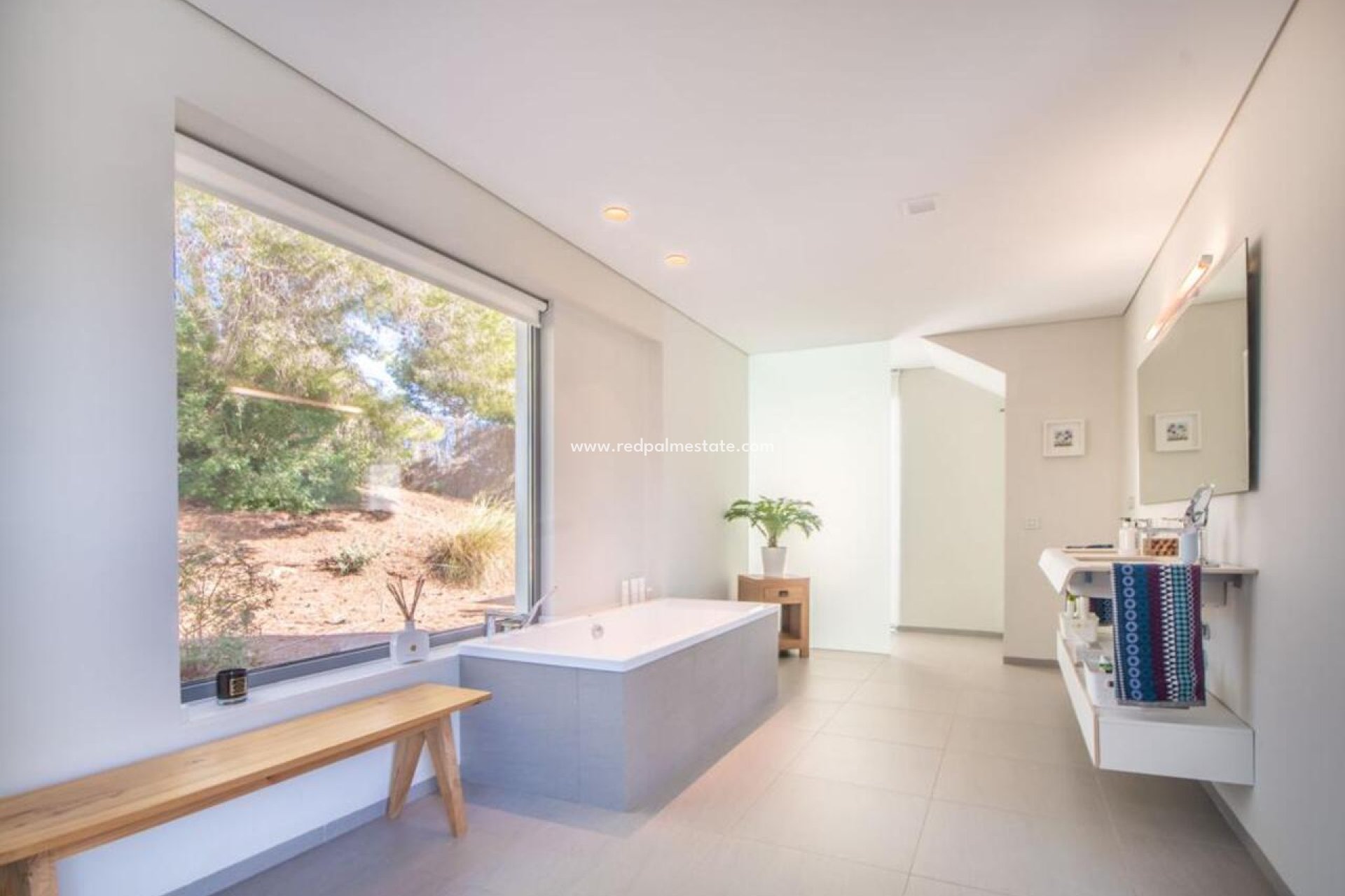 Videresalg - Villa -
Las Colinas Golf - Costa Blanca