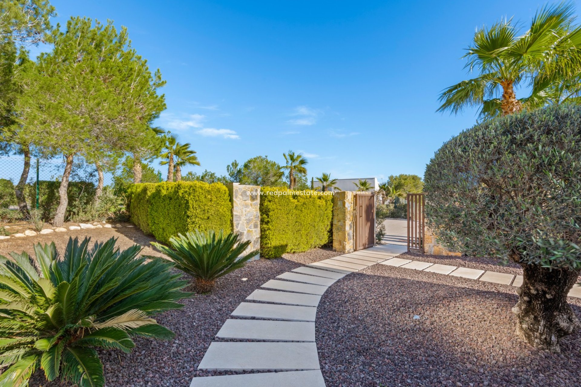 Videresalg - Villa -
Las Colinas Golf - Costa Blanca