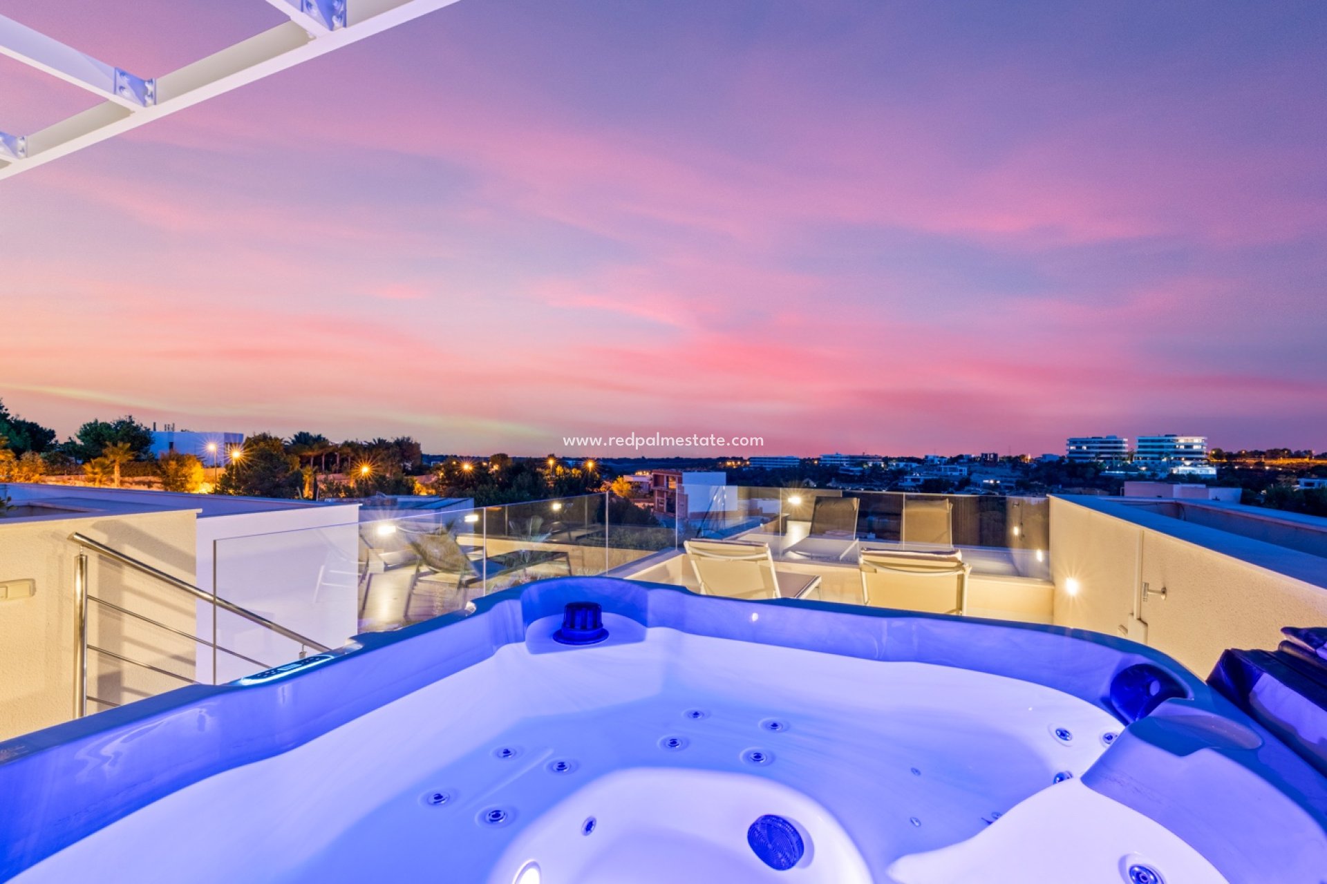 Videresalg - Villa -
Las Colinas Golf
