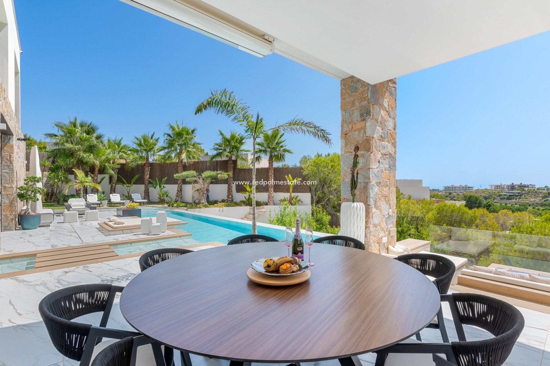 Videresalg - Villa -
Las Colinas Golf