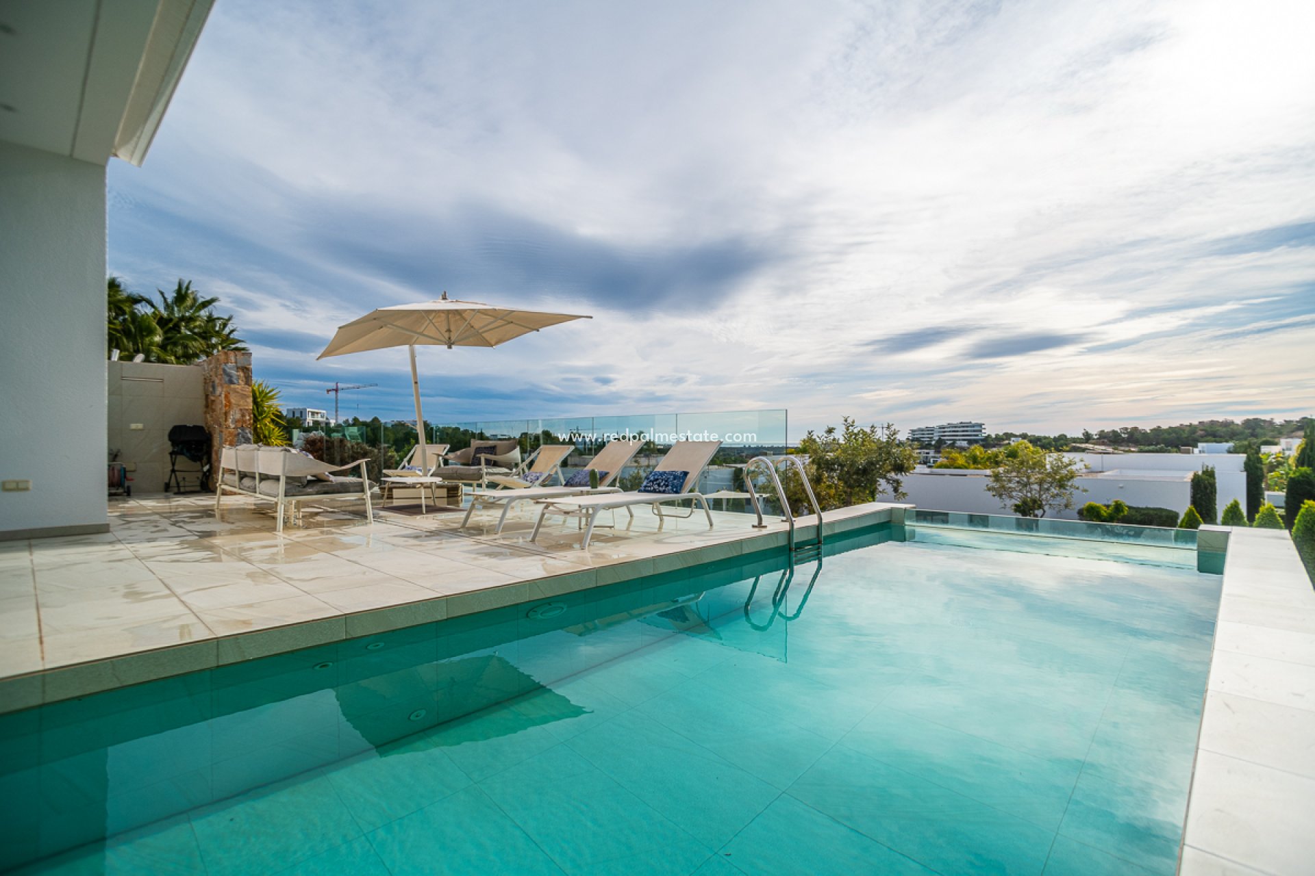 Videresalg - Villa -
Las Colinas Golf