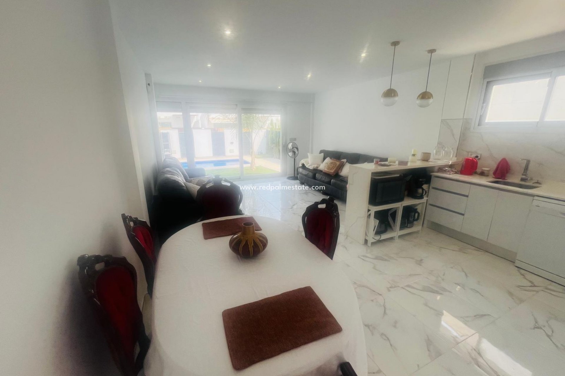 Videresalg - Villa -
Los Alczares - Los Alcazares