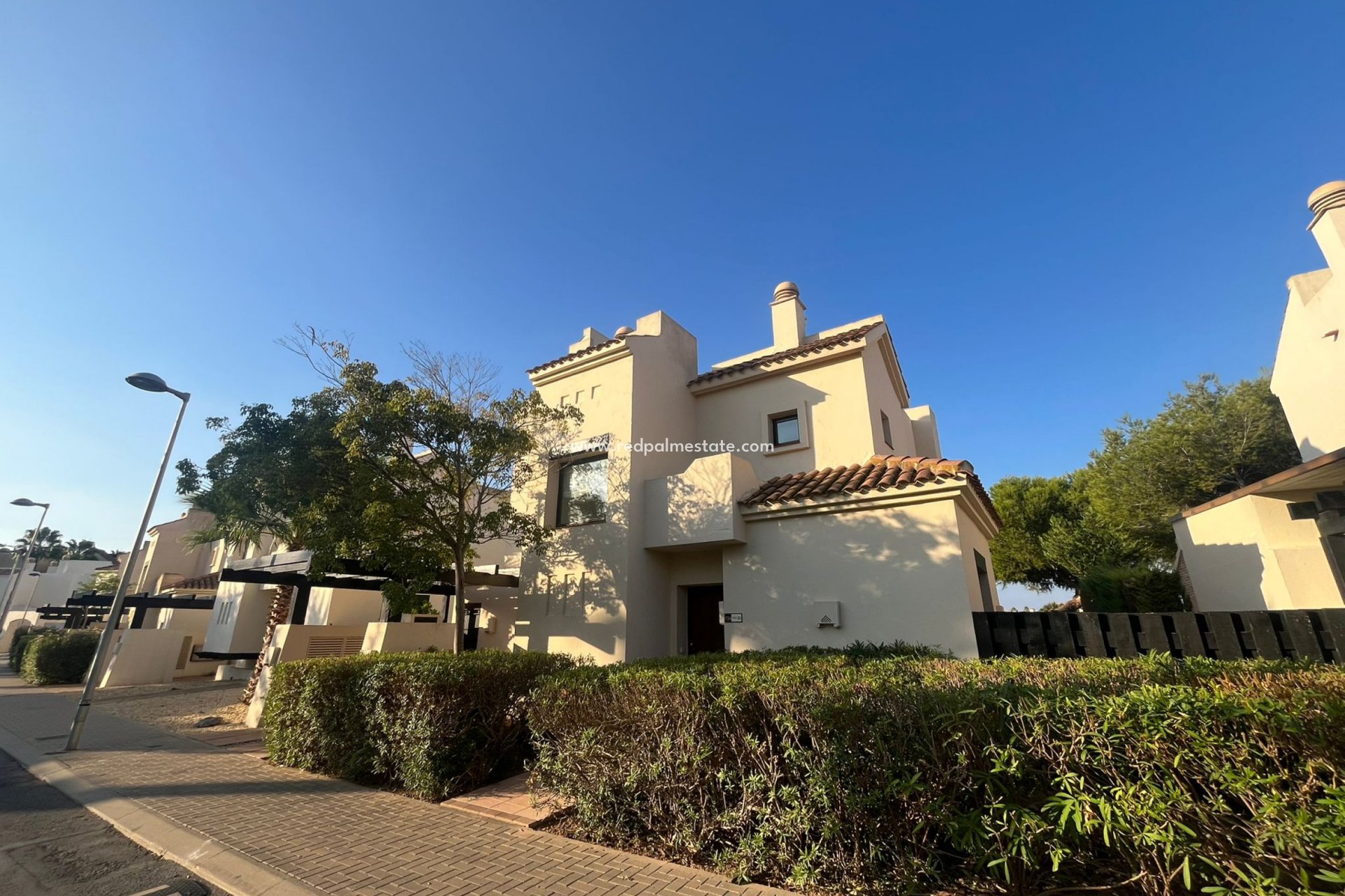 Videresalg - Villa -
Los Alczares - Los Alcazares