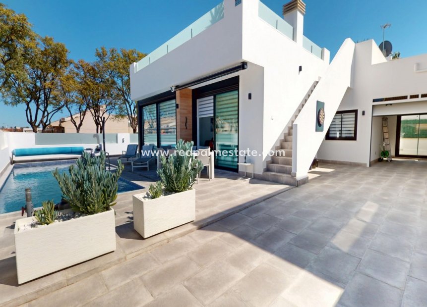 Videresalg - Villa -
Los Alczares - Los Alcazares