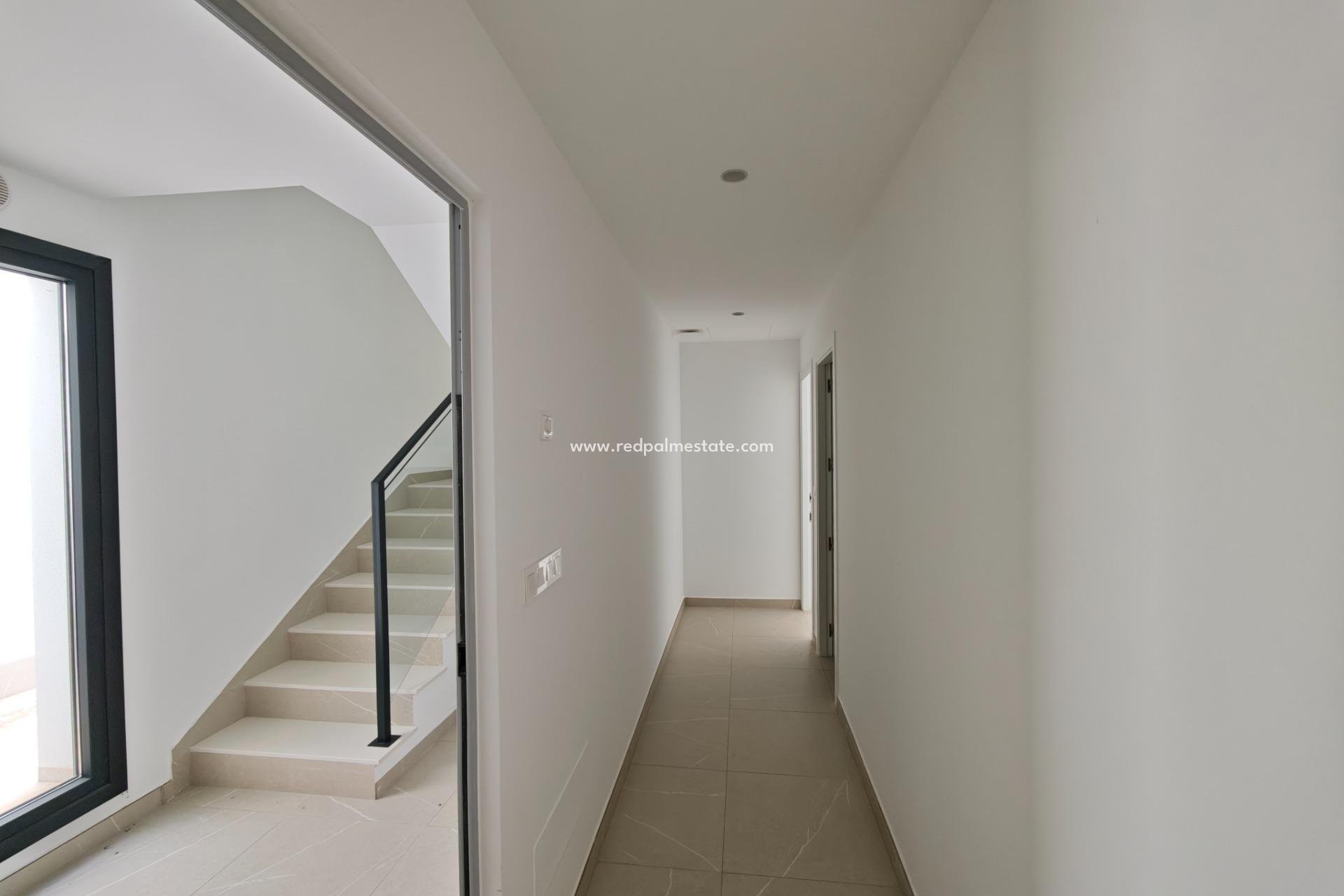 Videresalg - Villa -
Los Alczares - Santa Rosalia