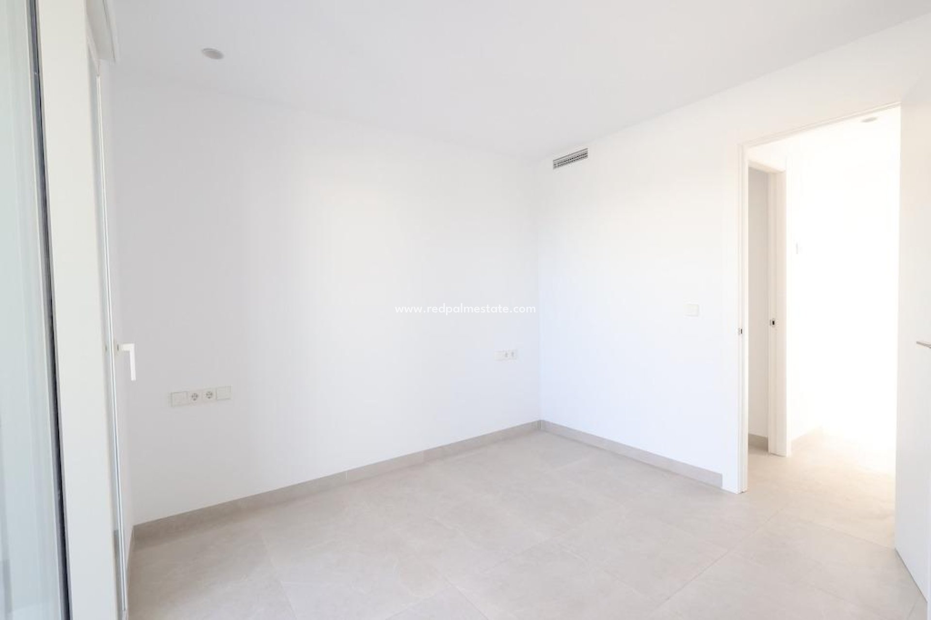 Videresalg - Villa -
Los Alczares - Santa Rosalia