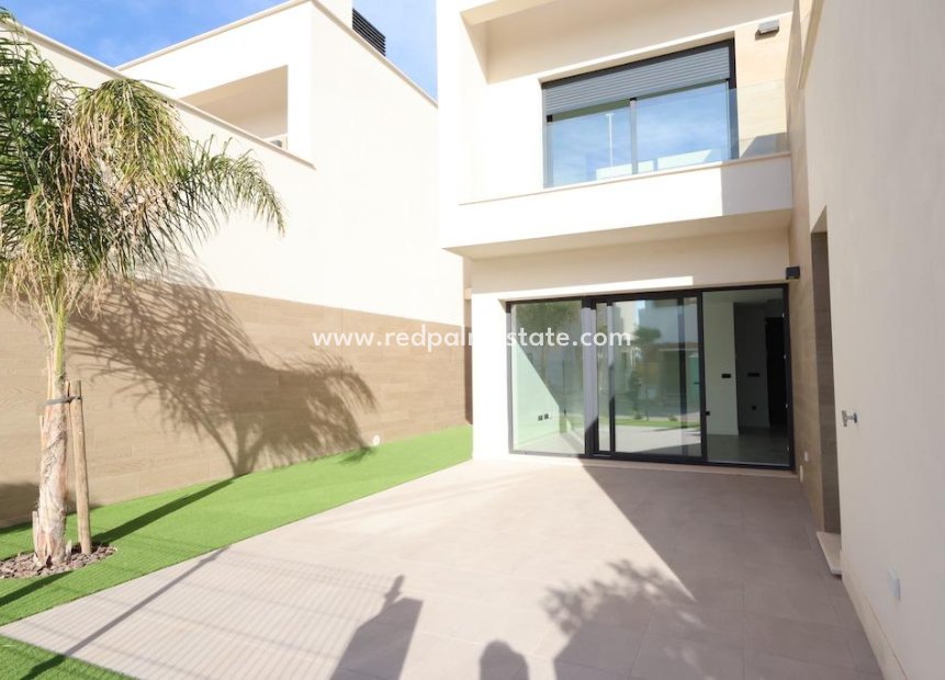 Videresalg - Villa -
Los Alczares - Santa Rosalia