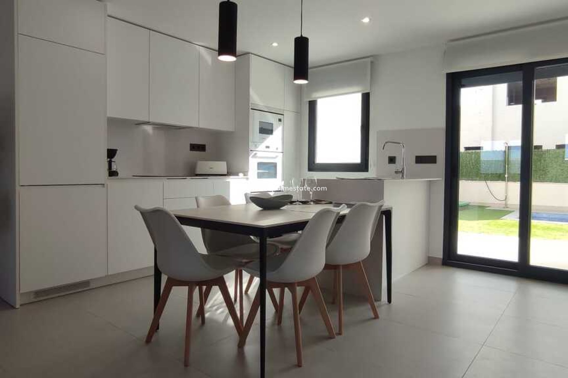 Videresalg - Villa -
Los Belones - Inland