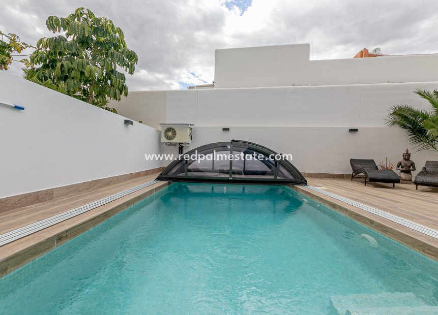 Videresalg - Villa -
Los Montesinos