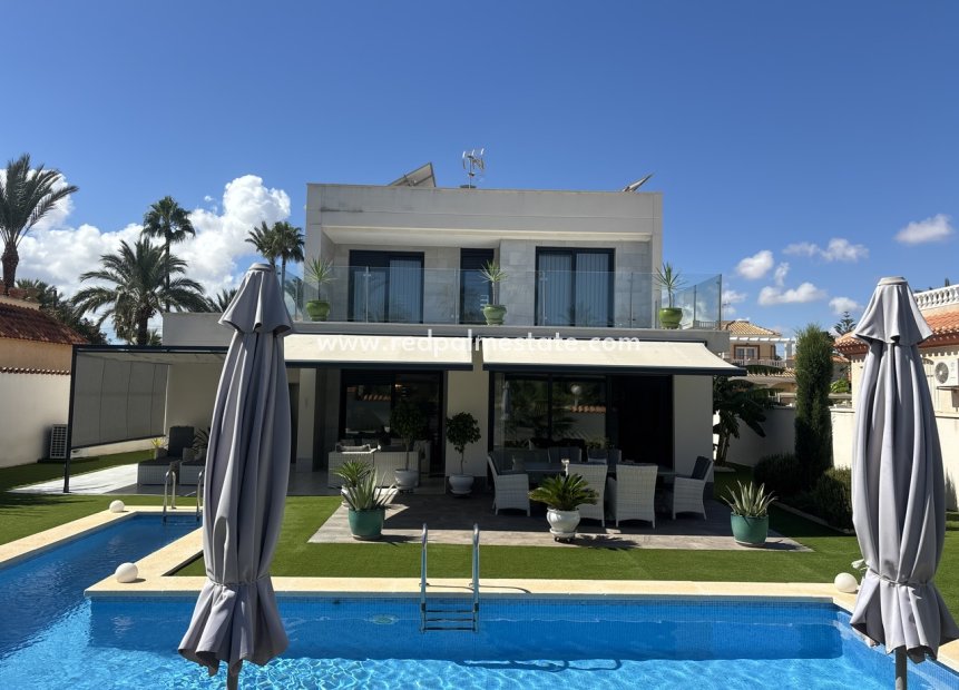 Videresalg - Villa -
Los Urrutias - Costa Calida