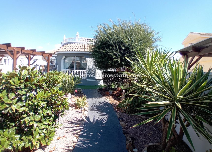 Videresalg - Villa -
Mazarron - Camposol