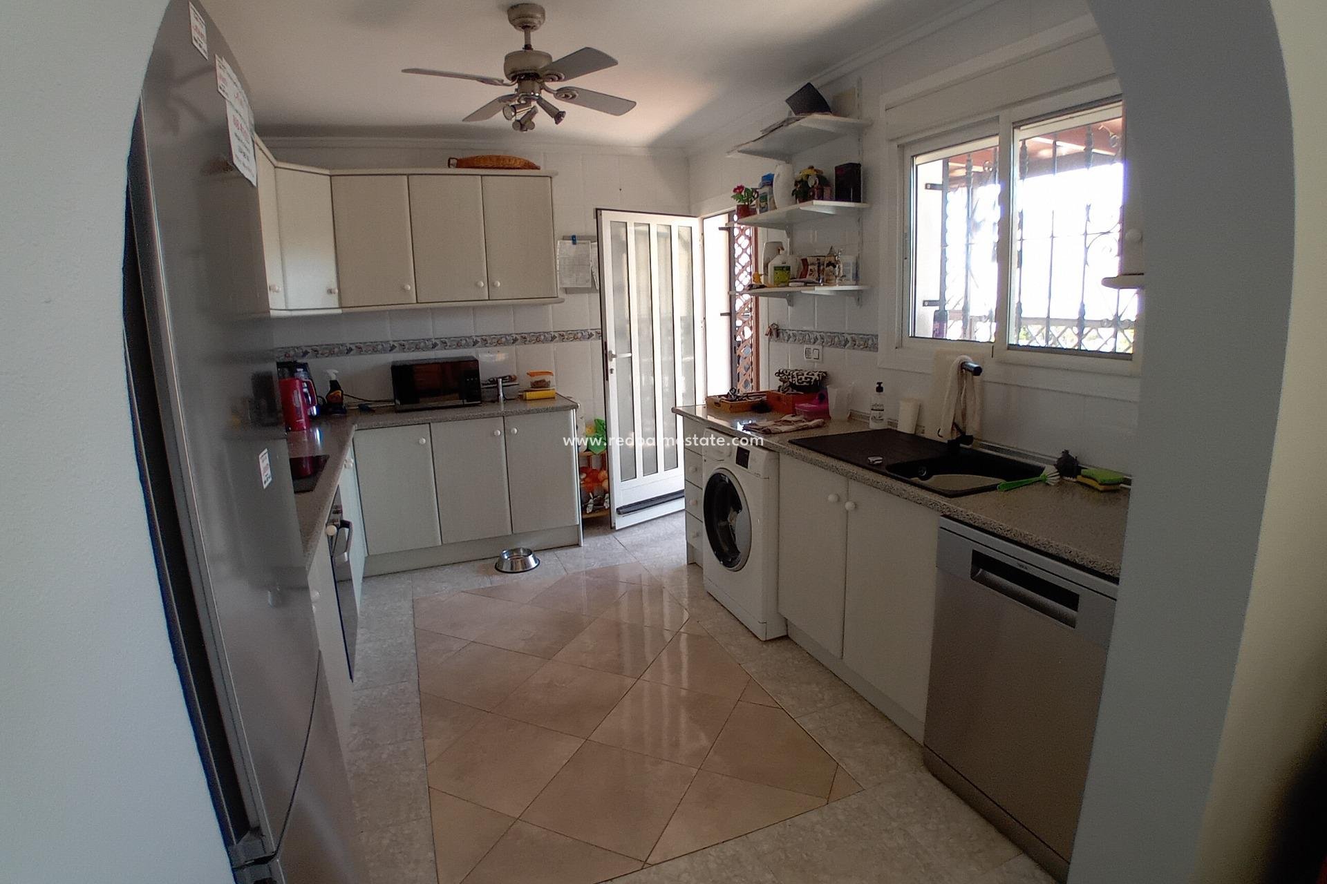 Videresalg - Villa -
Mazarron - Camposol