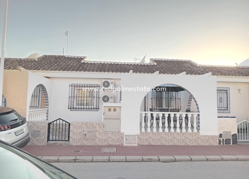 Videresalg - Villa -
Mazarron - Camposol