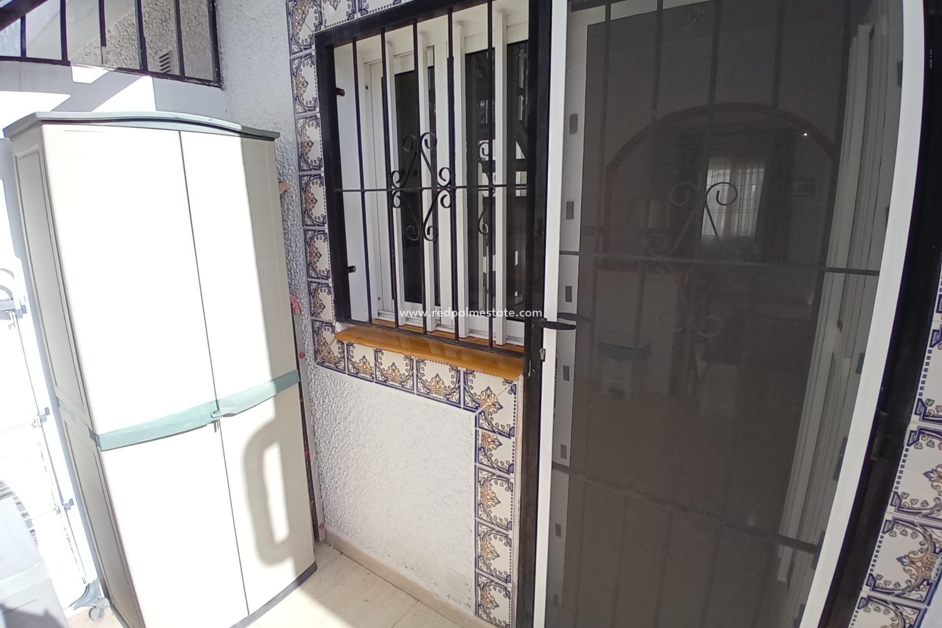 Videresalg - Villa -
Mazarron - Camposol