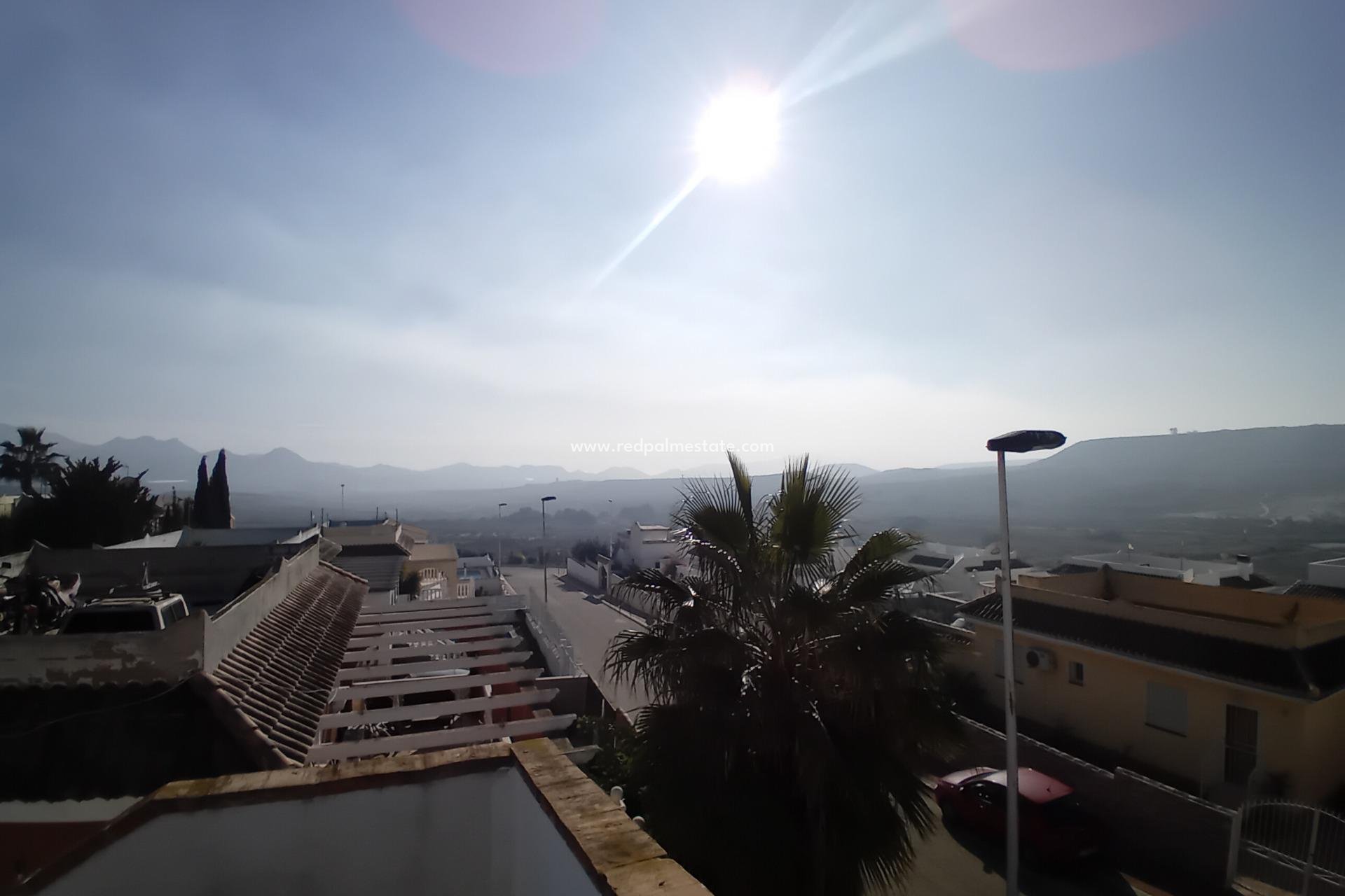 Videresalg - Villa -
Mazarron - Camposol