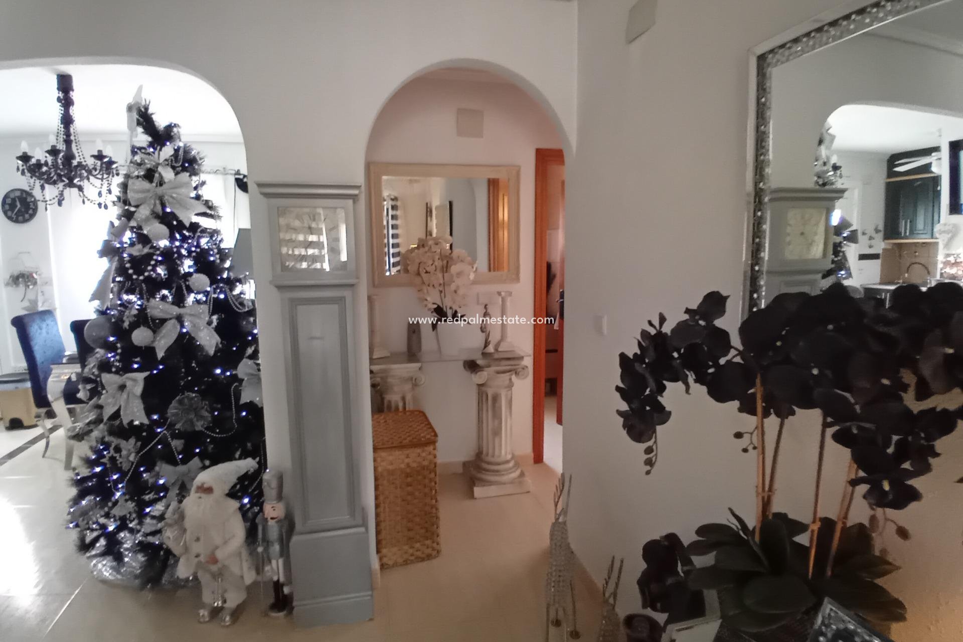 Videresalg - Villa -
Mazarron - Camposol