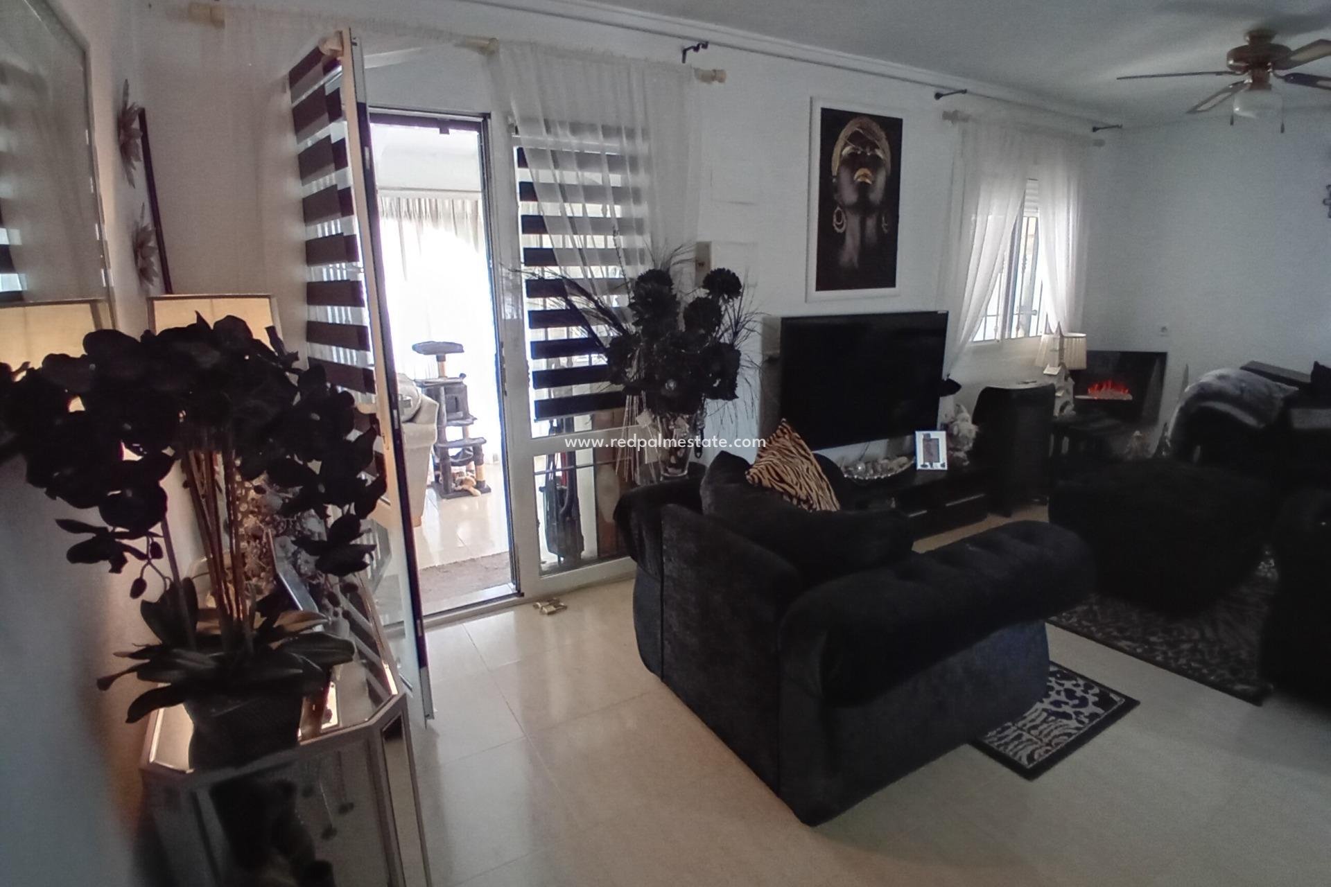 Videresalg - Villa -
Mazarron - Camposol