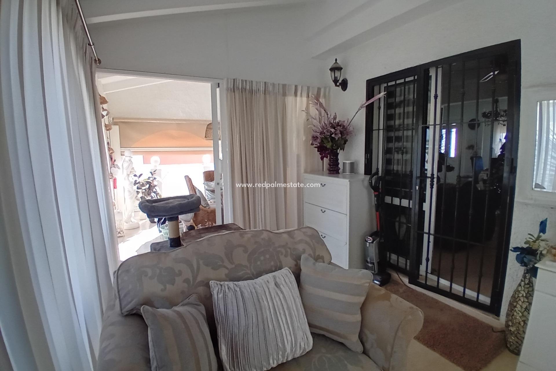 Videresalg - Villa -
Mazarron - Camposol