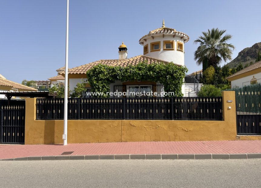 Videresalg - Villa -
Mazarron - Inland