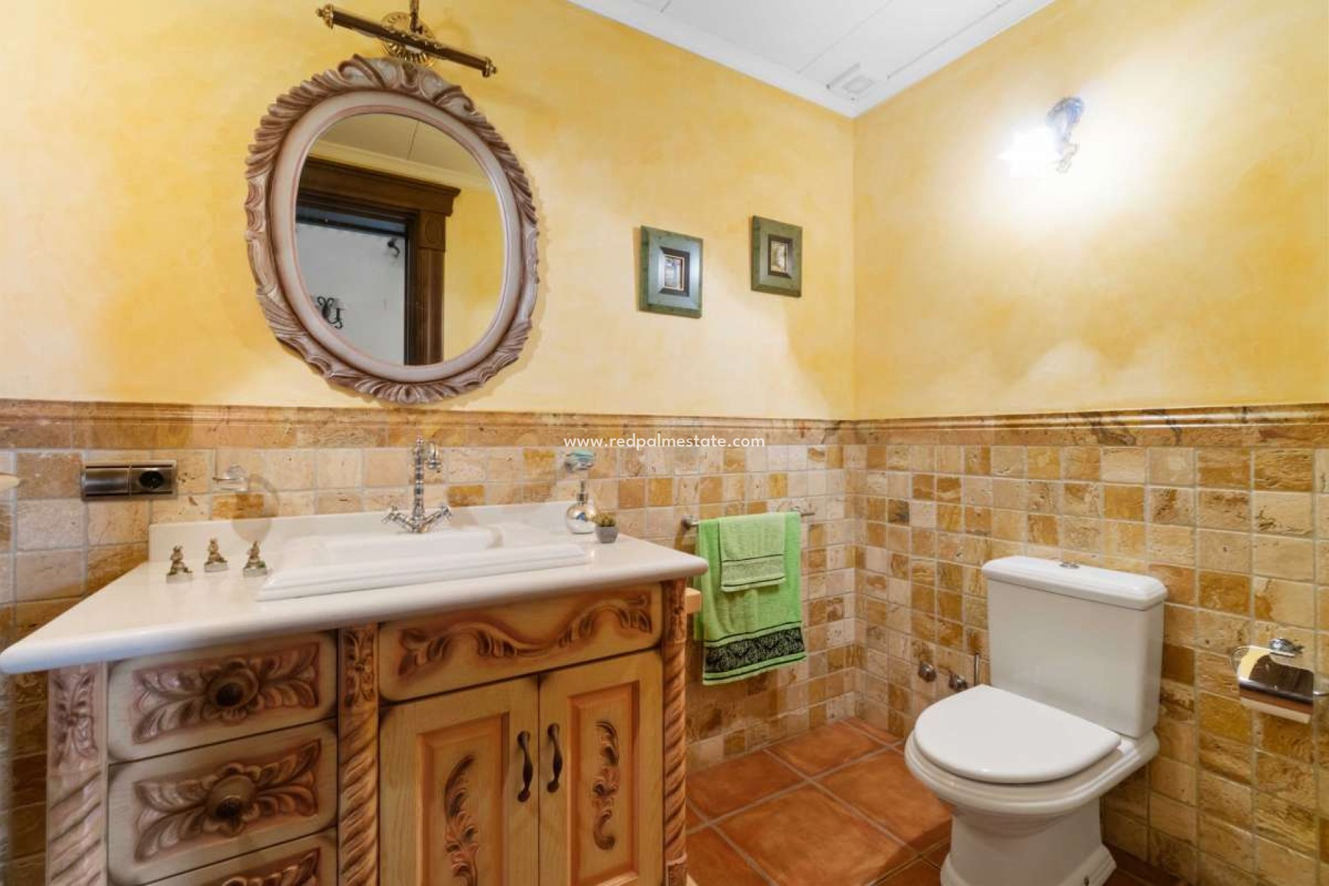 Videresalg - Villa -
Molins - Inland