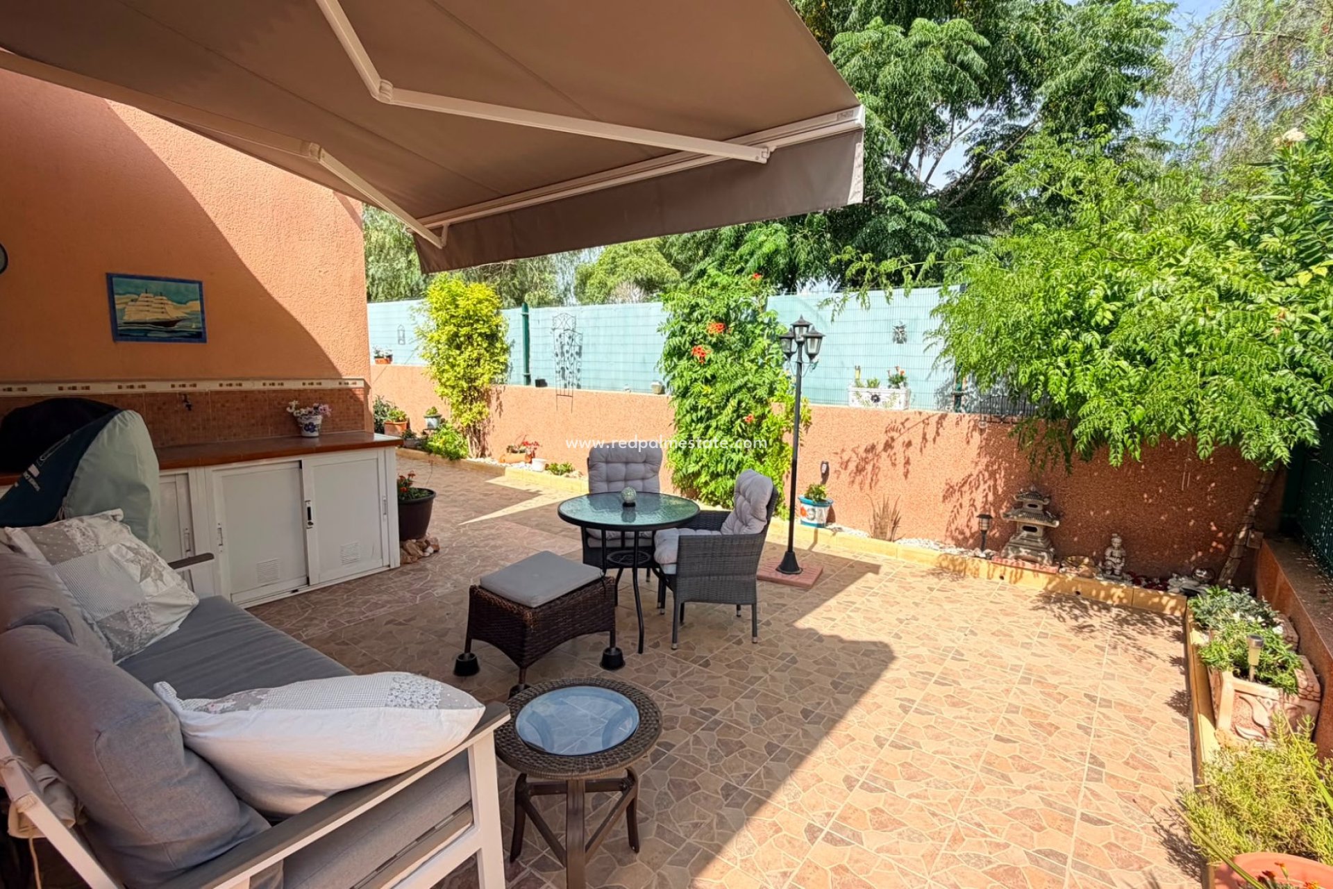 Videresalg - Villa -
Montesinos - La Herada