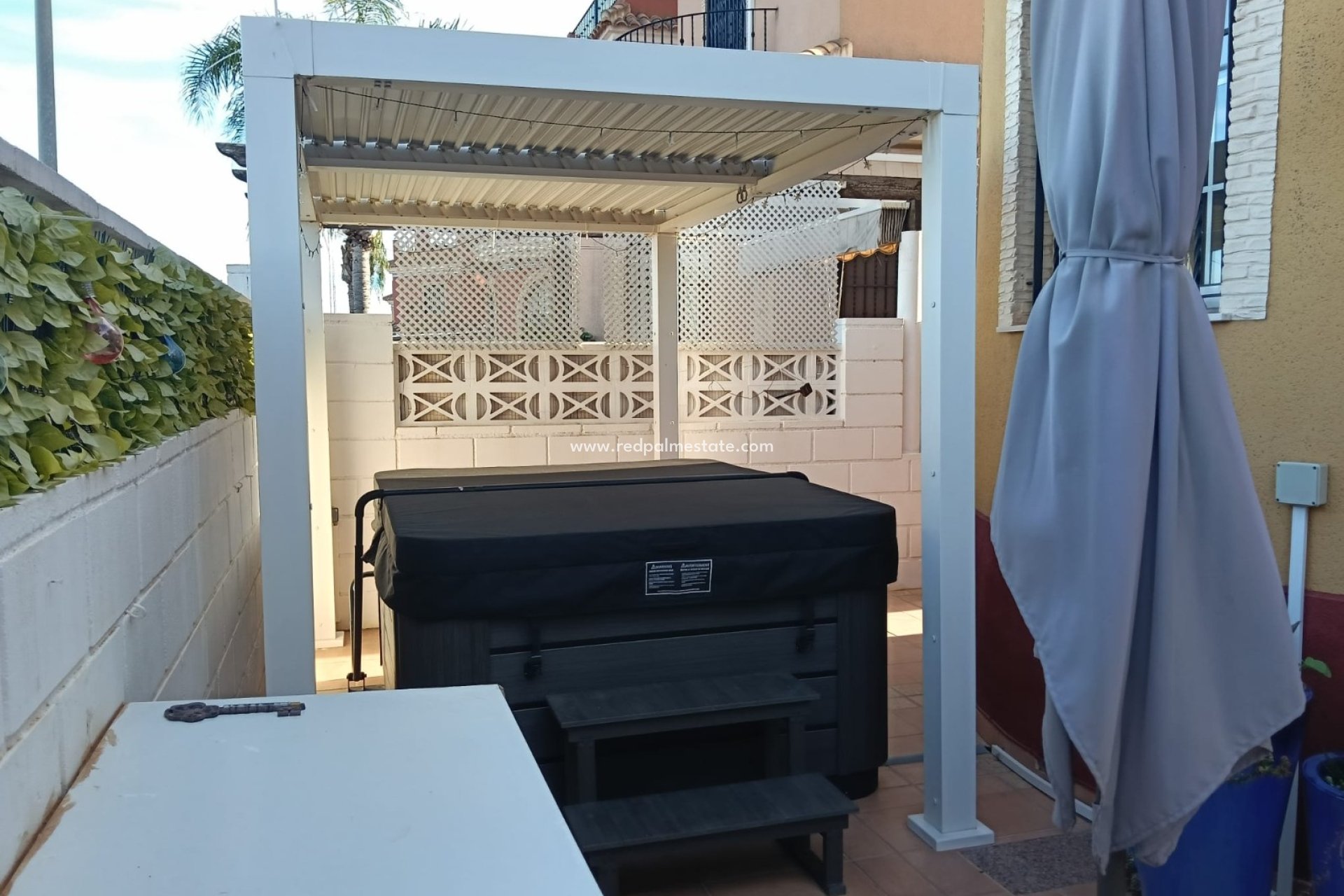 Videresalg - Villa -
Montesinos - La Herada