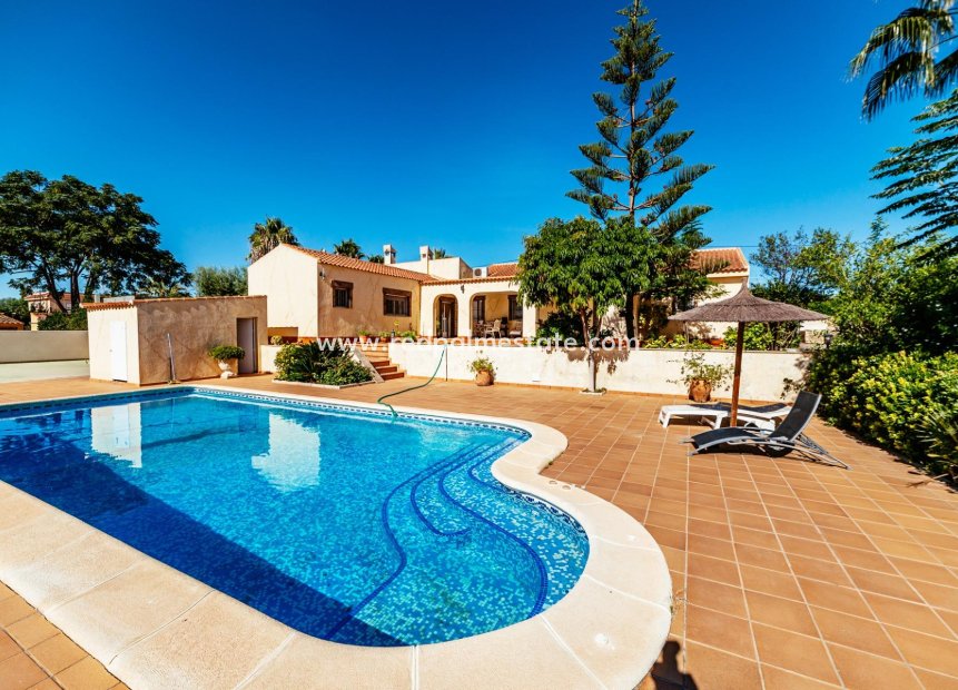 Videresalg - Villa -
Montesinos - Montesinos  Los