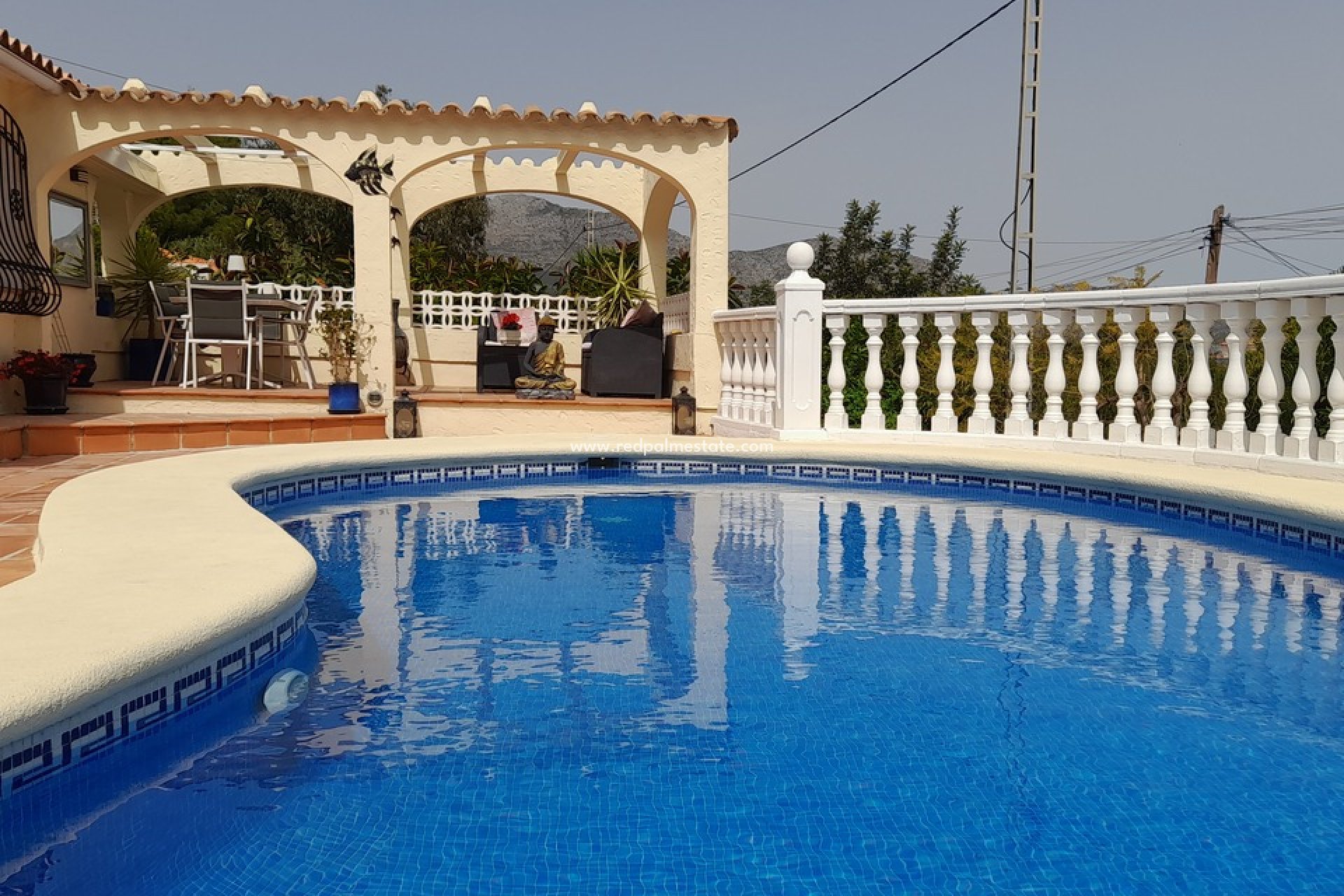 Videresalg - Villa -
Orba - Inland