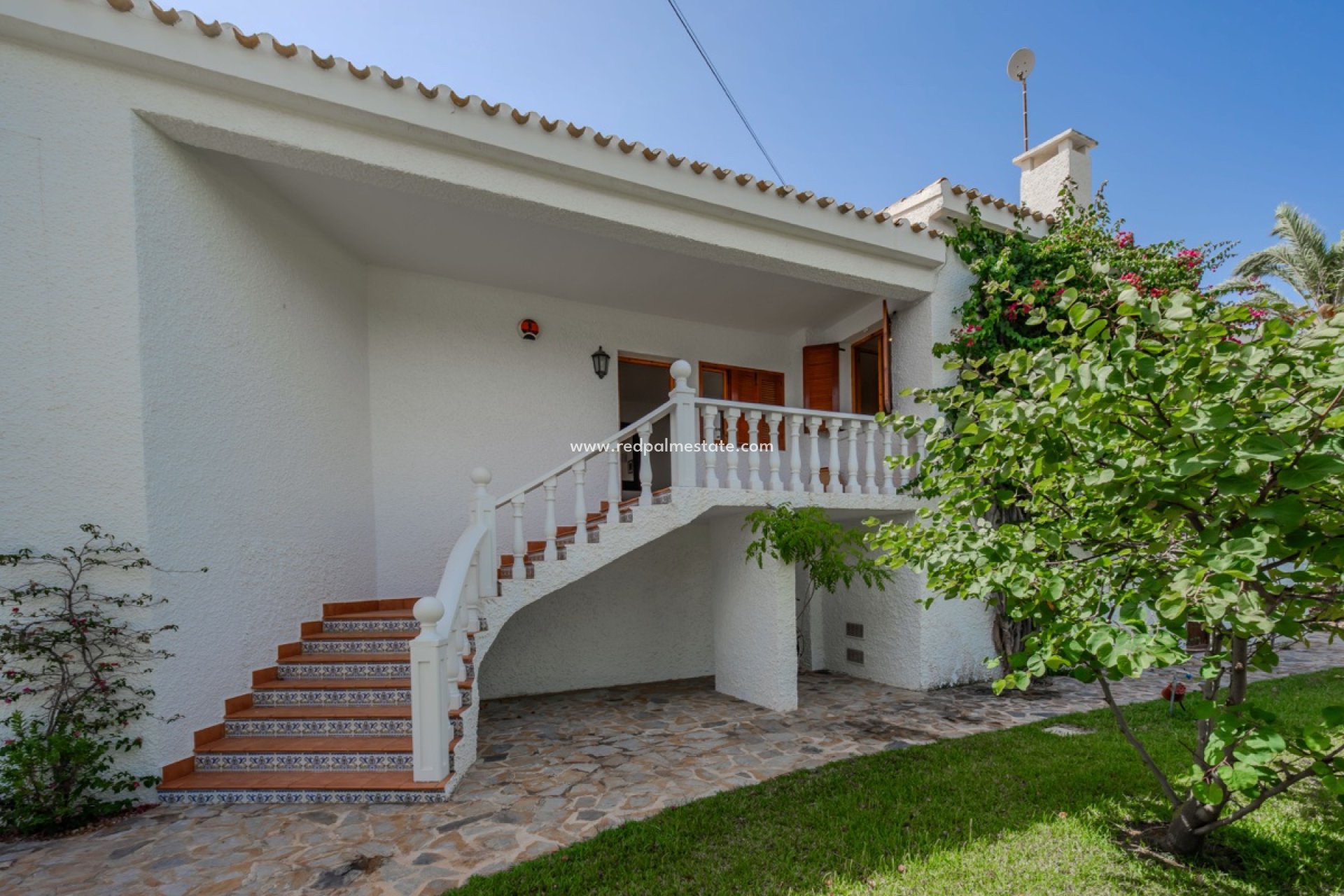 Videresalg - Villa -
Orihuela Costa - Cabo Roig