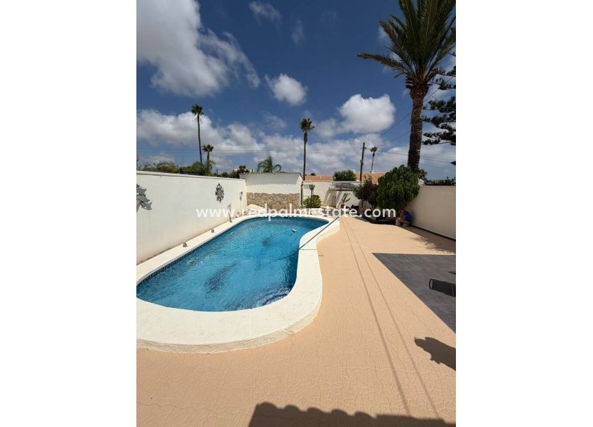 Videresalg - Villa -
Orihuela Costa - Cabo Roig