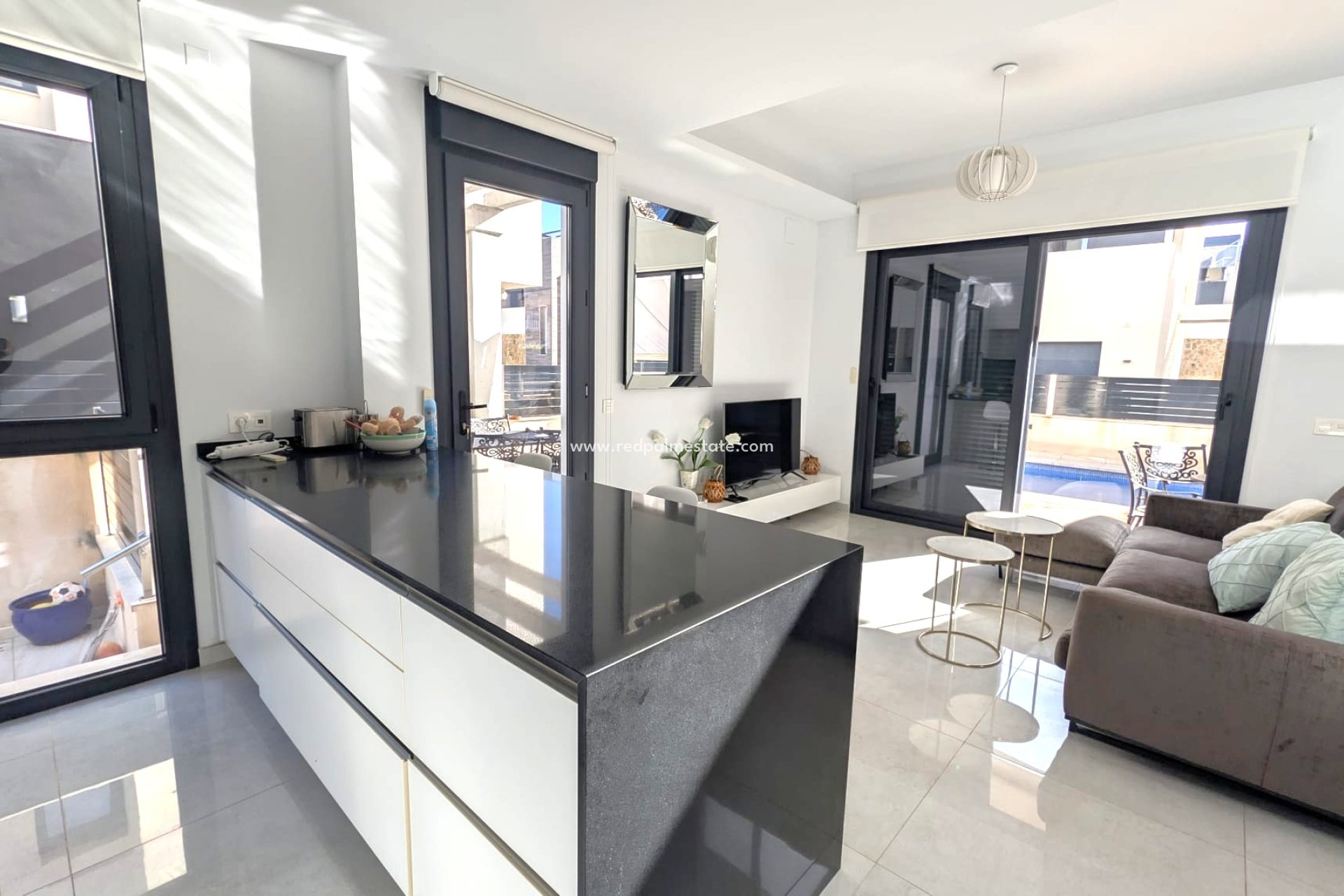 Videresalg - Villa -
Orihuela Costa - Cabo Roig
