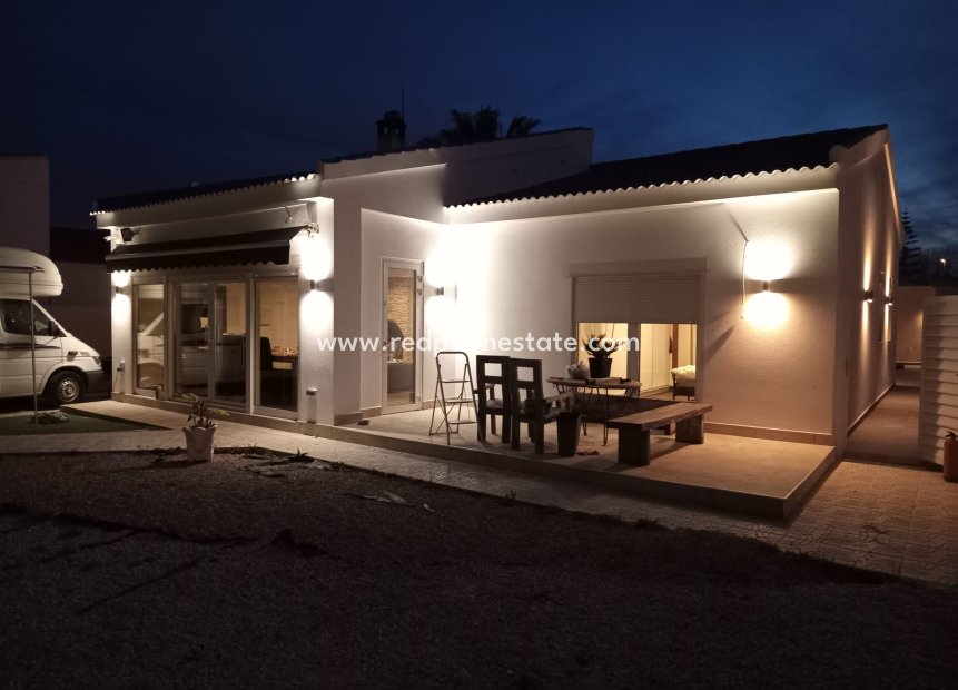 Videresalg - Villa -
Orihuela Costa - Cabo Roig
