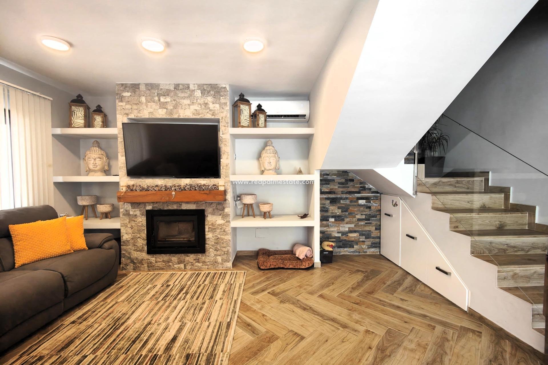 Videresalg - Villa -
Orihuela Costa - Cabo Roig