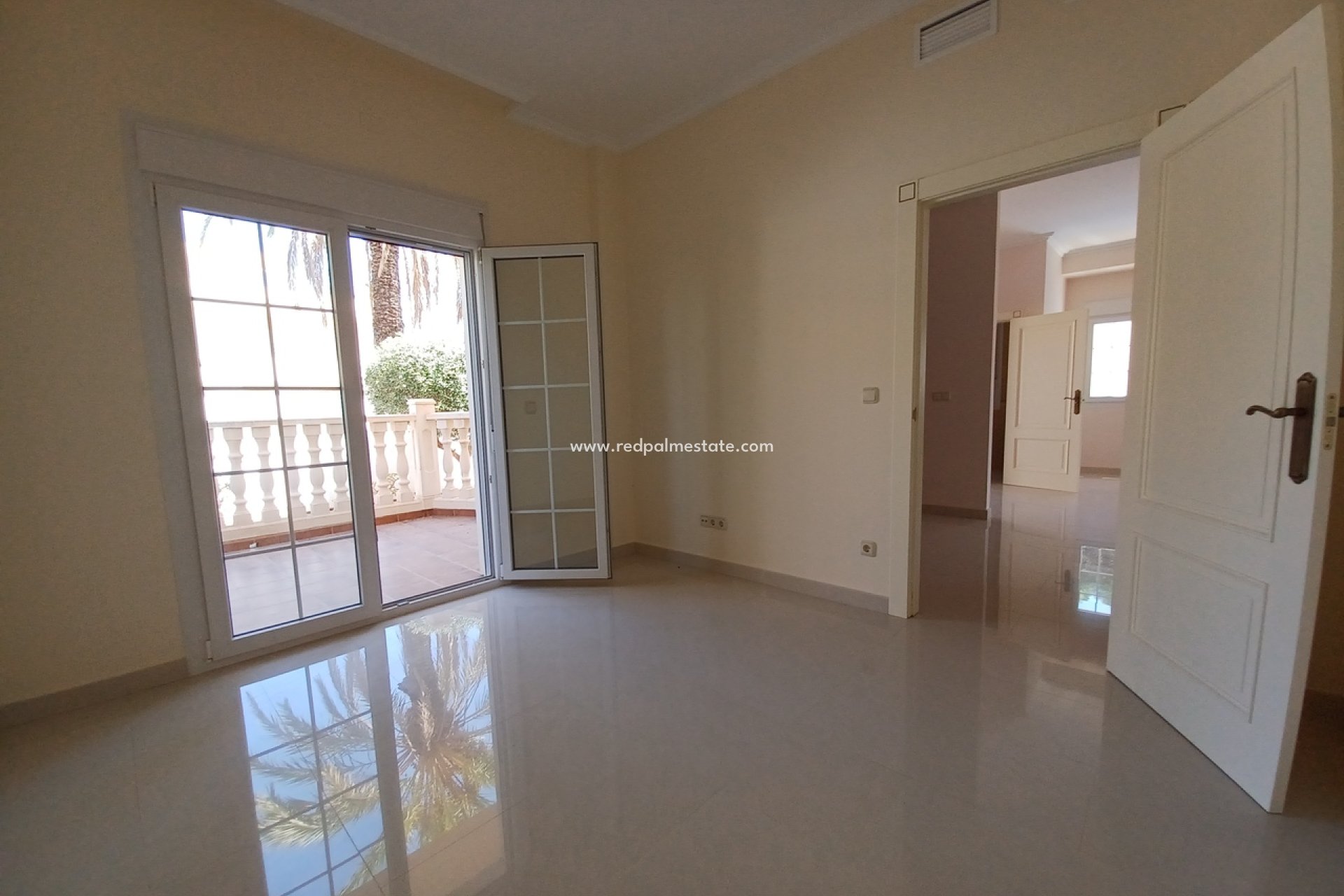 Videresalg - Villa -
Orihuela Costa - Cabo Roig