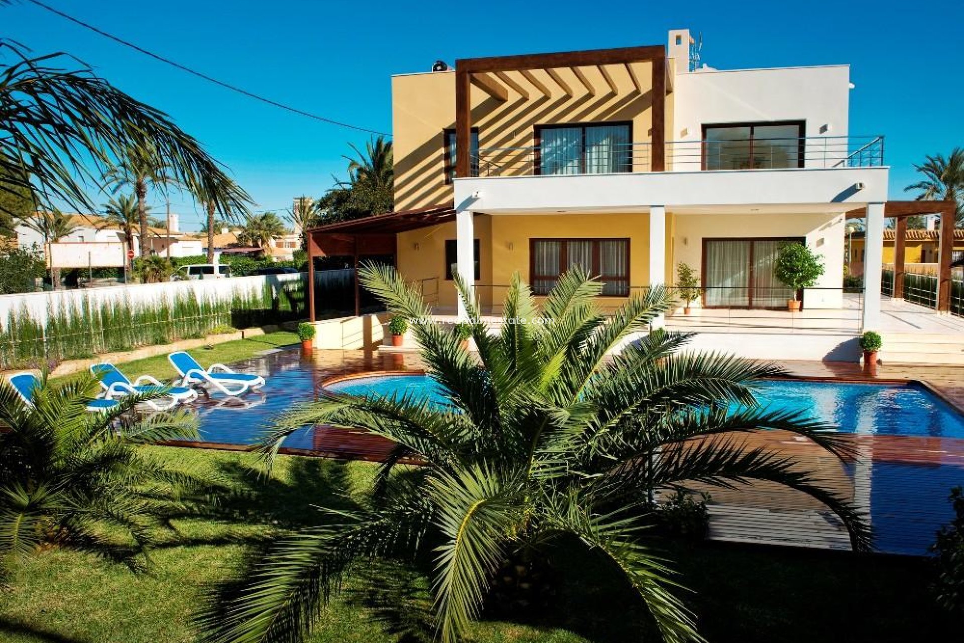 Videresalg - Villa -
Orihuela Costa - Cabo Roig