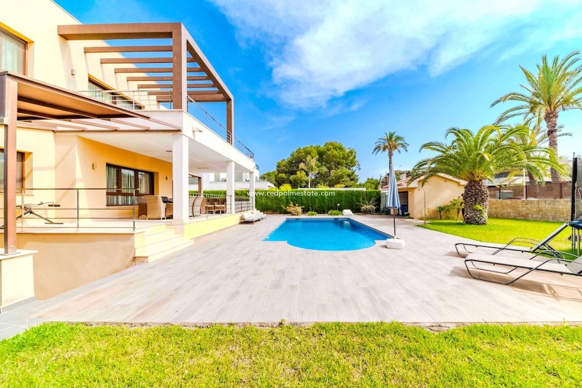 Videresalg - Villa -
Orihuela Costa - Cabo Roig