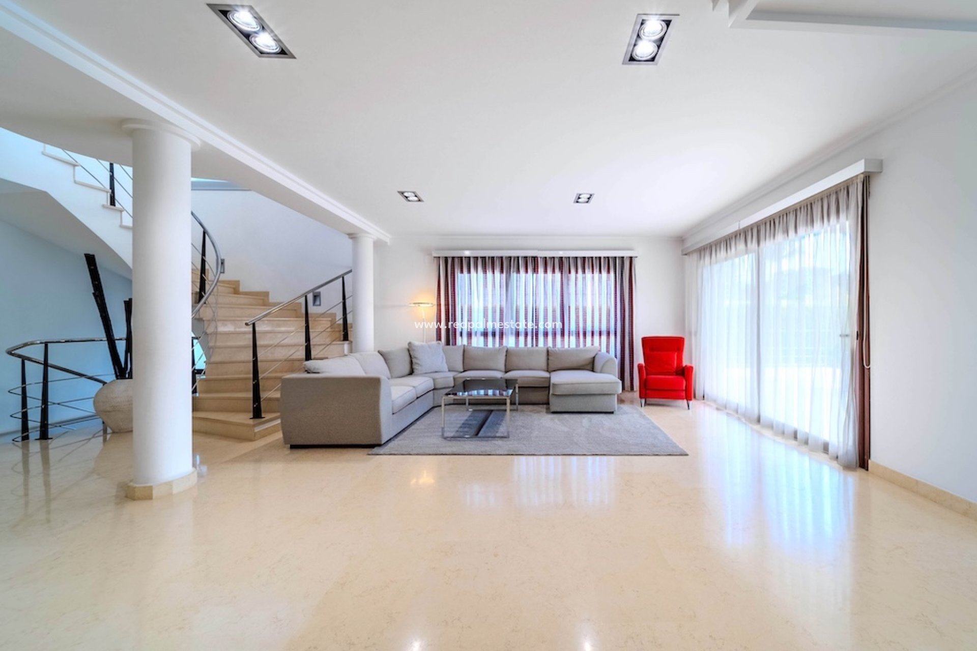 Videresalg - Villa -
Orihuela Costa - Cabo Roig