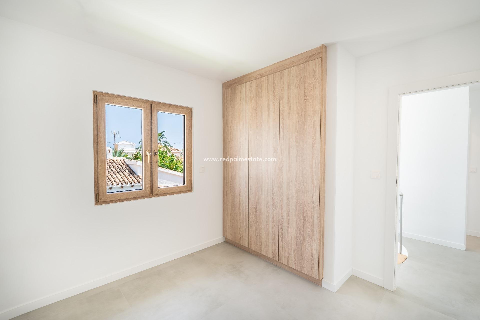 Videresalg - Villa -
Orihuela Costa - Cabo Roig