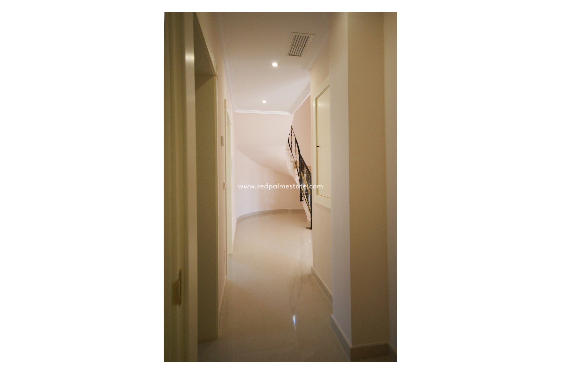 Videresalg - Villa -
Orihuela Costa - Cabo Roig