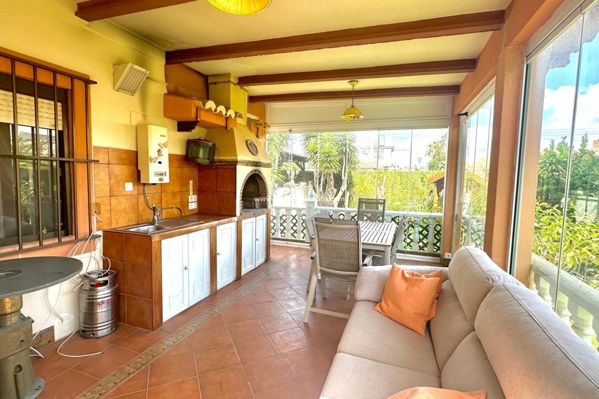 Videresalg - Villa -
Orihuela Costa - Cabo Roig