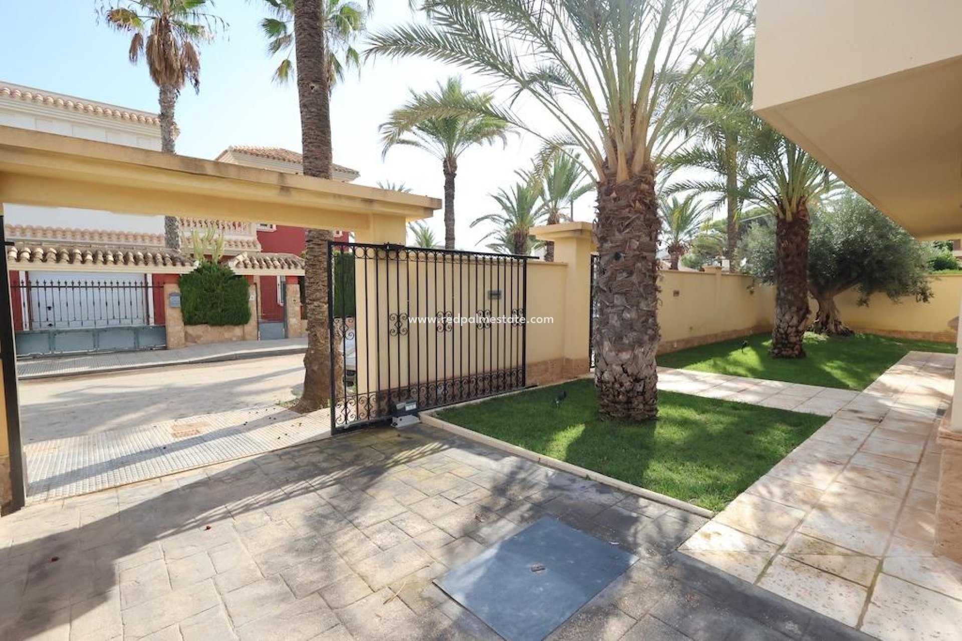 Videresalg - Villa -
Orihuela Costa - Cabo Roig