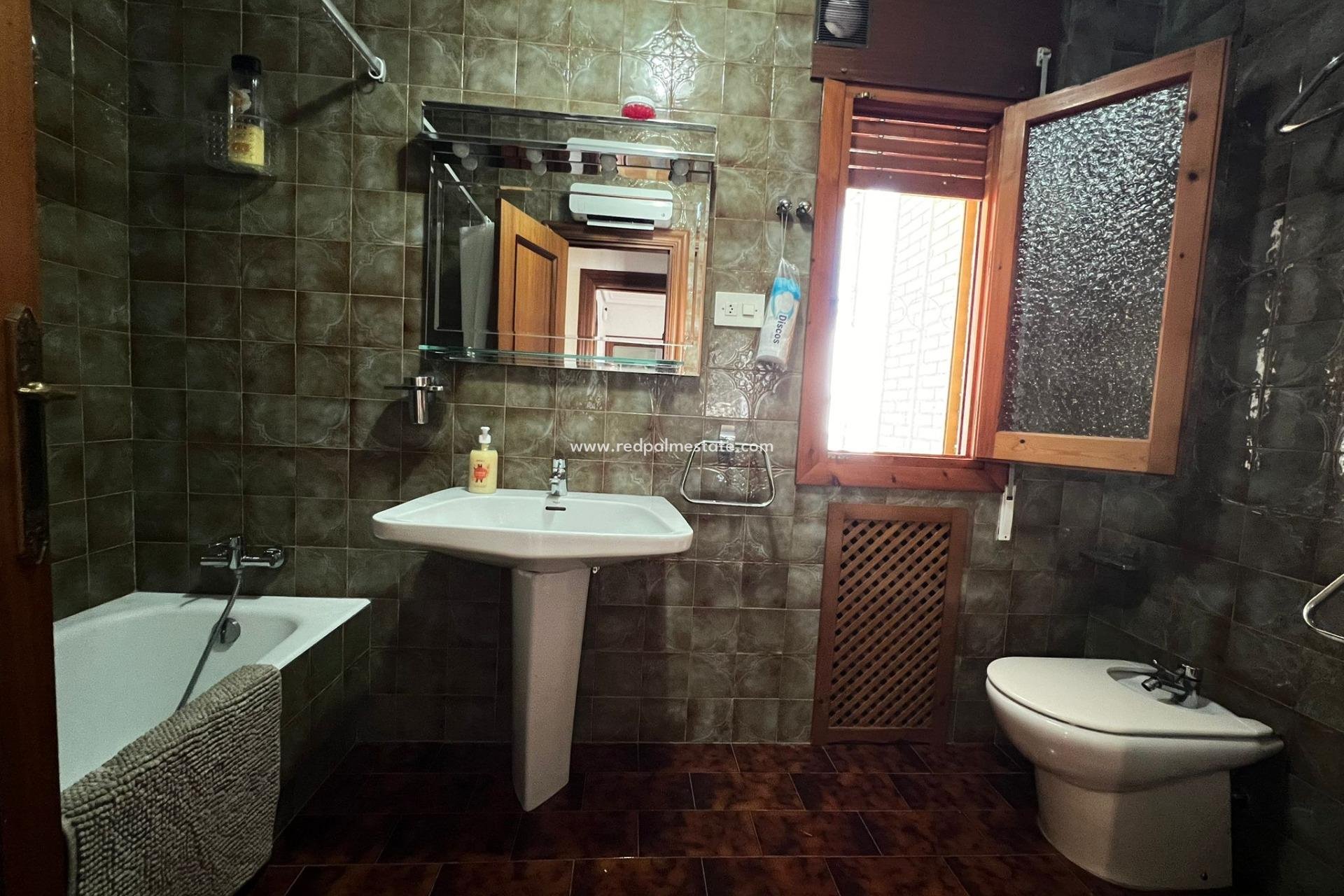 Videresalg - Villa -
Orihuela Costa - Campoamor