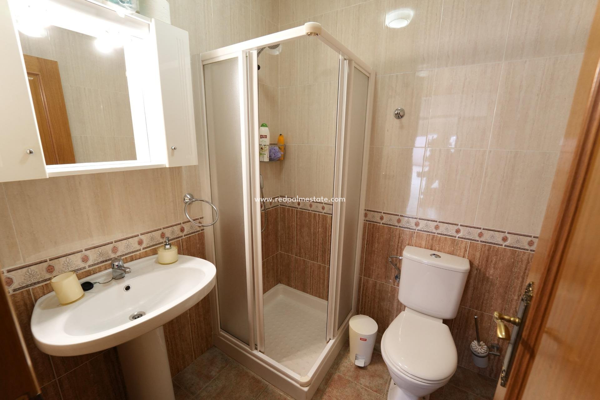 Videresalg - Villa -
Orihuela Costa - Campoamor