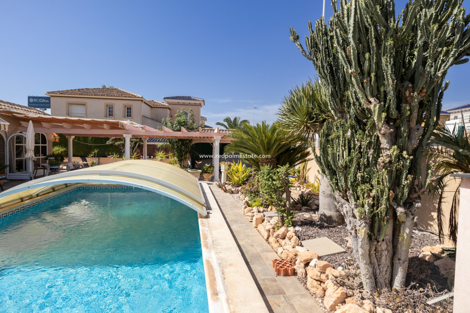 Videresalg - Villa -
Orihuela Costa - Costa Blanca